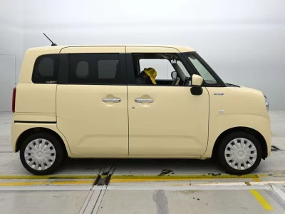 SUZUKI WAGON R SMILE