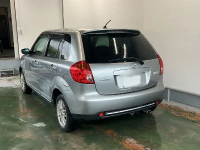 MAZDA VERISA