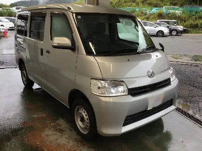 TOYOTA TOWN ACE VAN