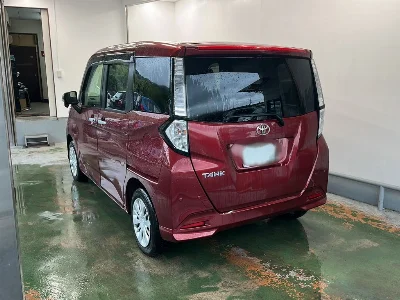 TOYOTA TANK