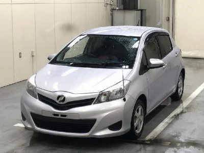 TOYOTA VITZ