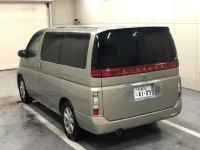 Цена авто Nissan Elgrand с аукционов Японии, номер кузова E51, пробег 57 000, оценка 2