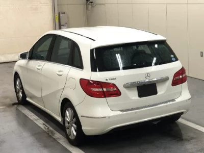 MERCEDES BENZ B CLASS