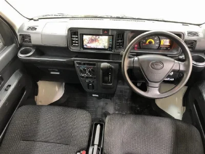 DAIHATSU HIJET VAN