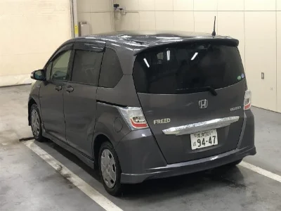 HONDA FREED