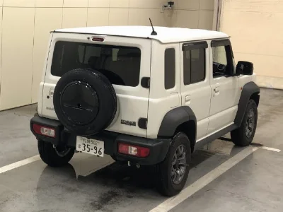 SUZUKI JIMNY NOMADE