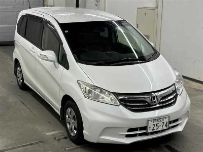 HONDA FREED