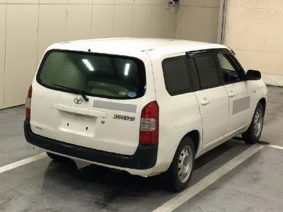 TOYOTA SUCCEED