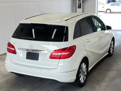 MERCEDES BENZ B CLASS