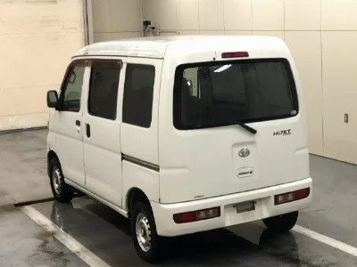 DAIHATSU HIJET VAN