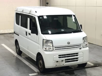NISSAN CLIPPER VAN