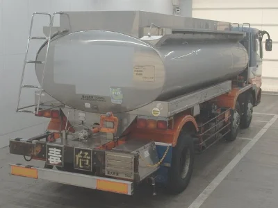 MITSUBISHI FUSO