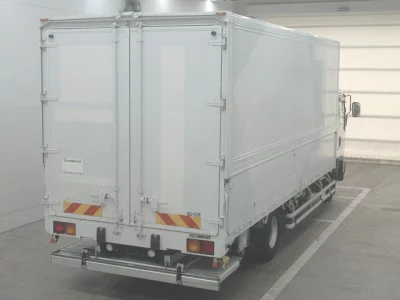 ISUZU FORWARD