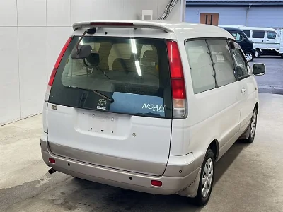 TOYOTA LITE ACE NOAH