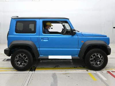 SUZUKI JIMNY SIERRA