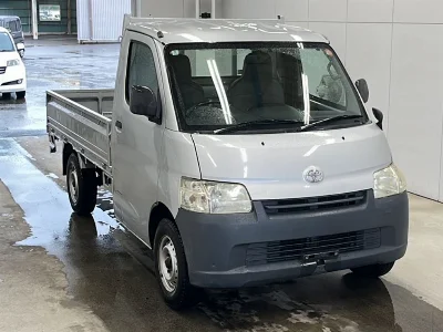 TOYOTA TOWN ACE TRUCK