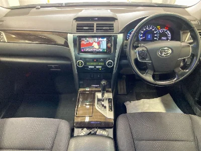 DAIHATSU ALTIS