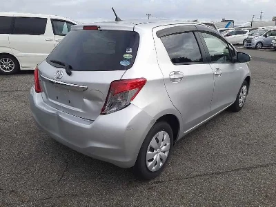 TOYOTA VITZ