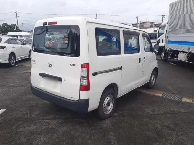 TOYOTA TOWN ACE VAN