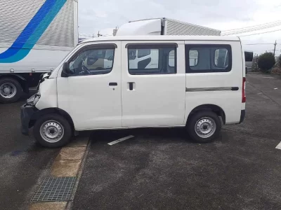 TOYOTA TOWN ACE VAN