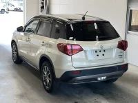 Цена авто Suzuki Escudo с аукционов Японии, номер кузова YEH1S, пробег 17 000, оценка 6