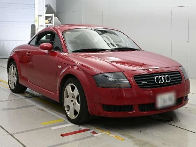 AUDI TT