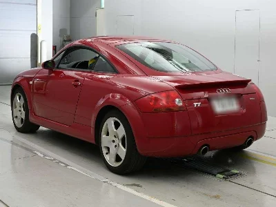AUDI TT