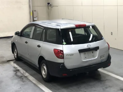 MAZDA FAMILIA