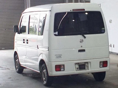 NISSAN CLIPPER VAN
