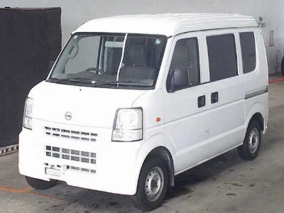NISSAN CLIPPER VAN