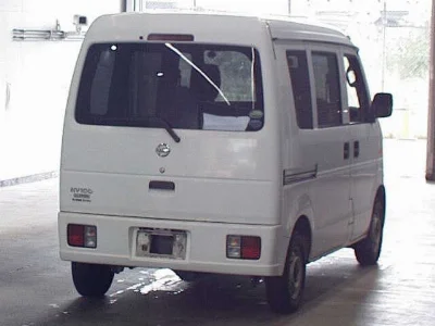 NISSAN CLIPPER VAN