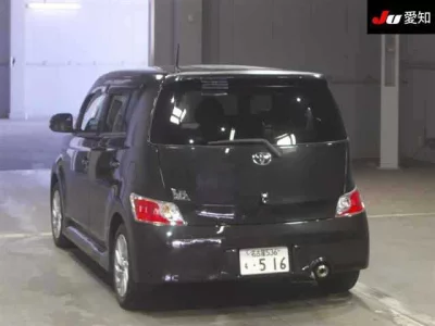 TOYOTA BB