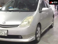 Цена авто Toyota Prius с аукционов Японии, номер кузова NHW20, пробег 163 000, оценка 2