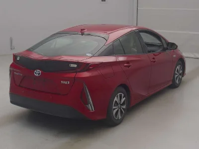 TOYOTA PRIUS PHV