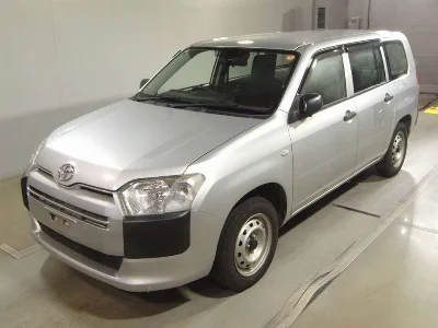 TOYOTA SUCCEED
