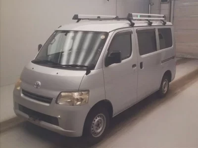 TOYOTA LITE ACE VAN