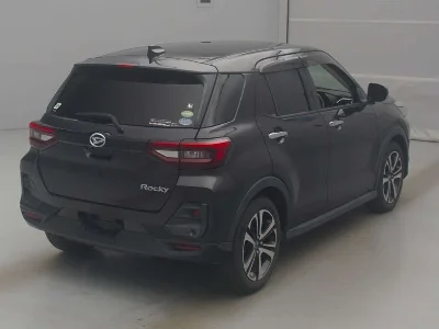 DAIHATSU ROCKY