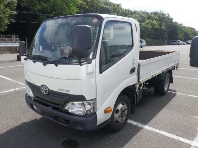 TOYOTA DYNA