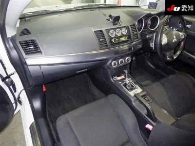 MITSUBISHI GALANT FORTIS