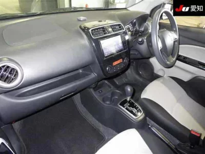MITSUBISHI MIRAGE