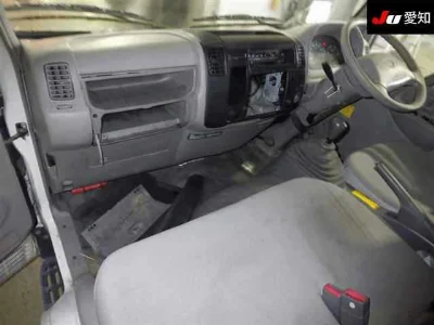 TOYOTA DYNA