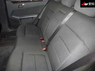 MERCEDES BENZ E CLASS