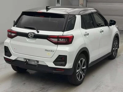 DAIHATSU ROCKY