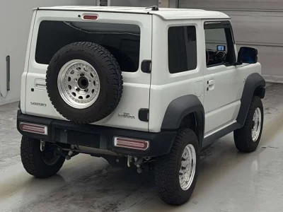 SUZUKI JIMNY SIERRA