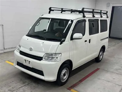 TOYOTA TOWN ACE VAN