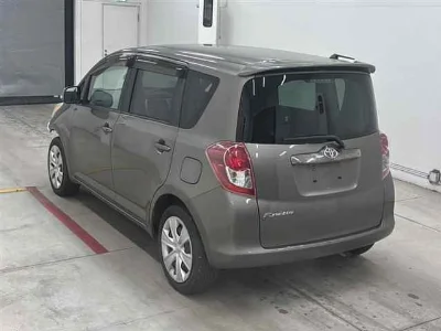 TOYOTA RACTIS