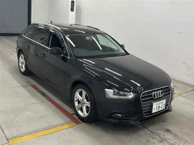 AUDI A4 AVANTE