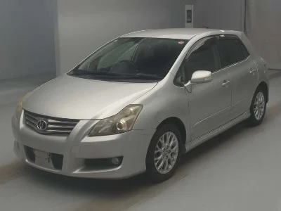 TOYOTA BLADE