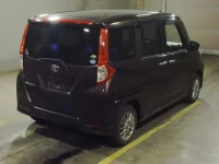 Цена авто Toyota Roomy с аукционов Японии, номер кузова M910A, пробег 103 000, оценка 7