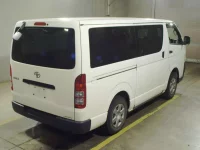 Цена авто Toyota HiAce Van с аукционов Японии, номер кузова KDH206V, пробег 166 000, оценка 6
